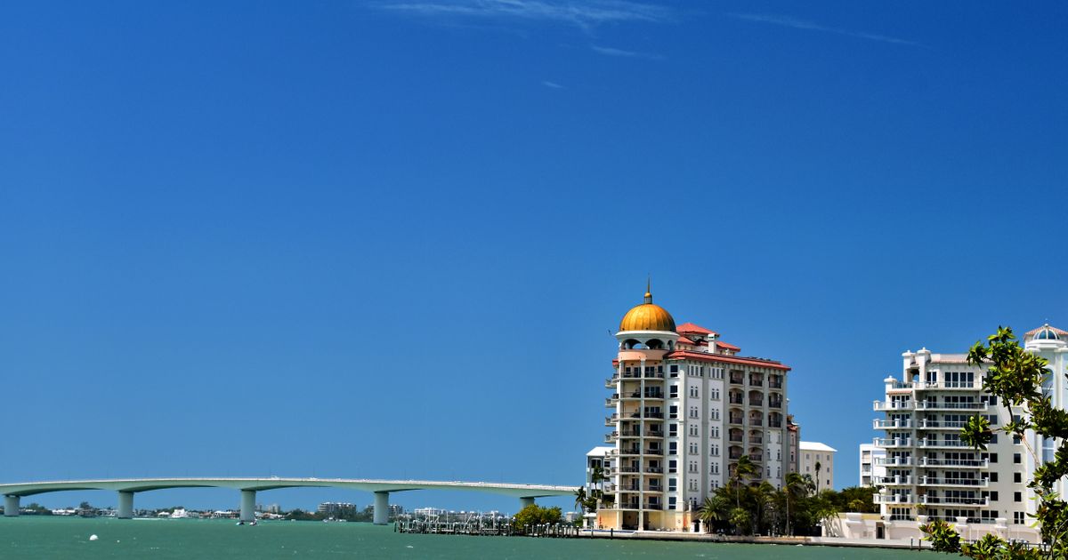 Best Outdoor Cooling in Sarasota Florida | Misting Guide